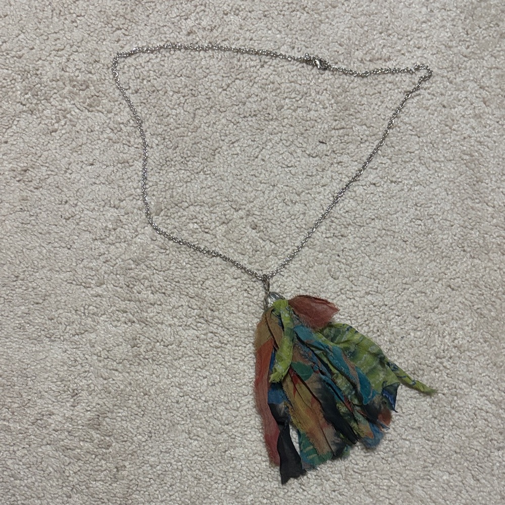 Multicolor Pendant Necklace